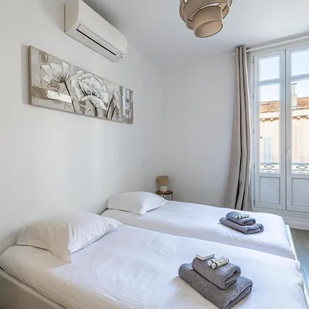 64m2 Face Majestic - 50m Palais & Plages 아파트