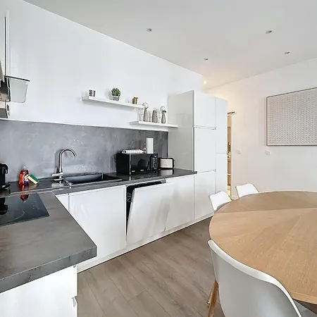 64m2 Face Majestic - 50m Palais & Plages Apartment *