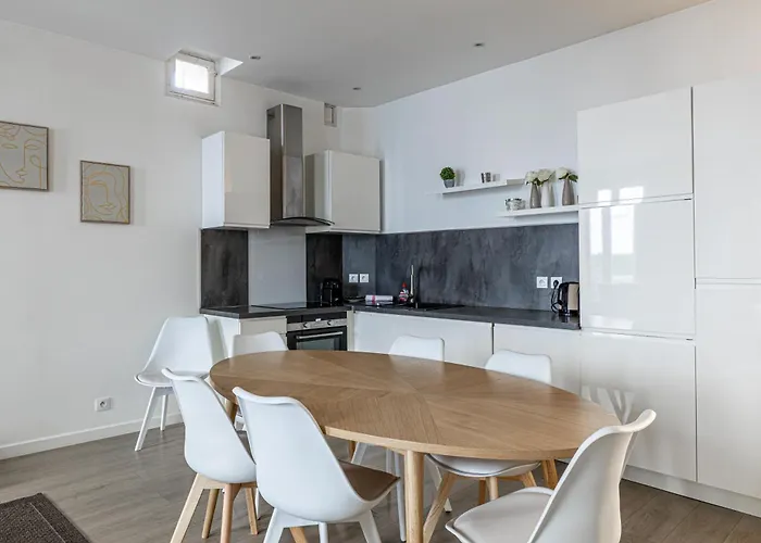 64m2 Face Majestic - 50m Palais & Plages 公寓