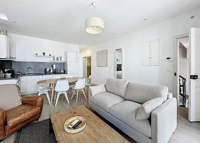 64m2 Face Majestic - 50m Palais & Plages *